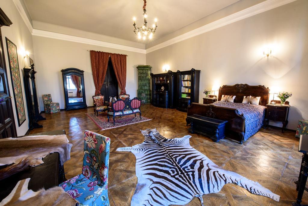 Chateau Hostacov Hotel Kamer foto